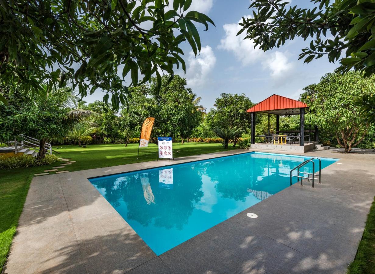 Saffronstays Casa Manga, Karjat - Pet-Friendly Pool Villa Near Nd'S Film World And Saltt Exterior photo