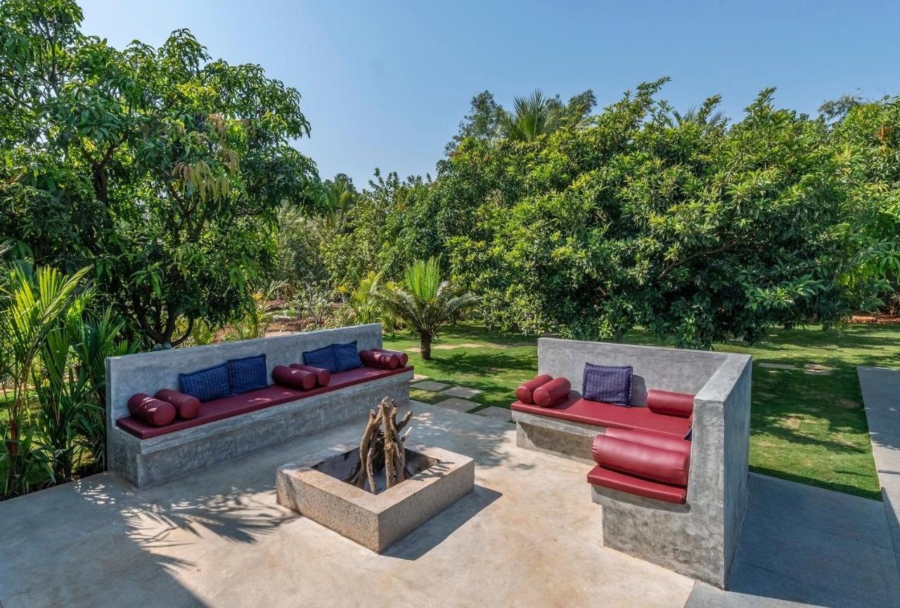 Saffronstays Casa Manga, Karjat - Pet-Friendly Pool Villa Near Nd'S Film World And Saltt Exterior photo